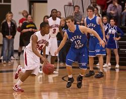 Sikeston Defeats Notre Dame, Claims District Title