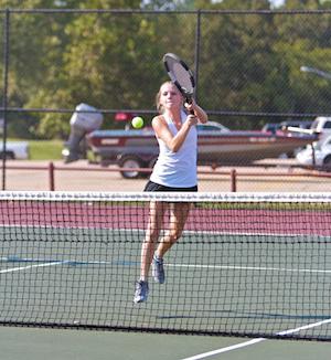 Lady Mules Hand DHS Tennis Its First Loss