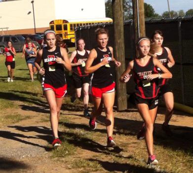 DHS Cross Country Team Competes