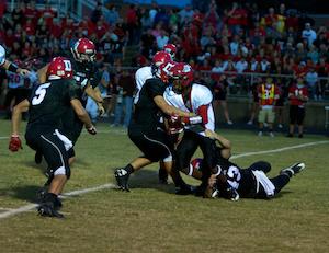 Bearcat 'D' Struggles Against Sikeston
