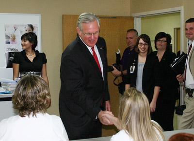 Governor Visits College