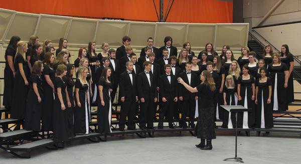 Dexter Chamber Choir Sings In Cape