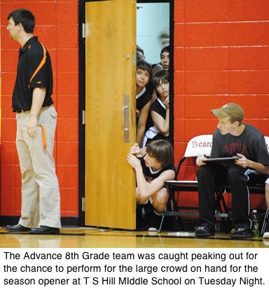 Exciting Mid School Boys Basketball Action