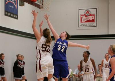 Taylor's Last-Second Three Lifts WWU To Win