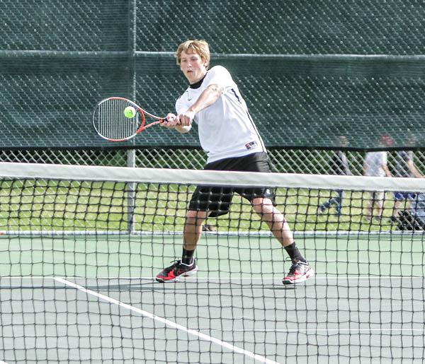 DHS Tennis Blanks Sikeston In District Play