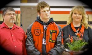 Sikeston, NMCC and Dexter Wrestlers Battle in a Dual