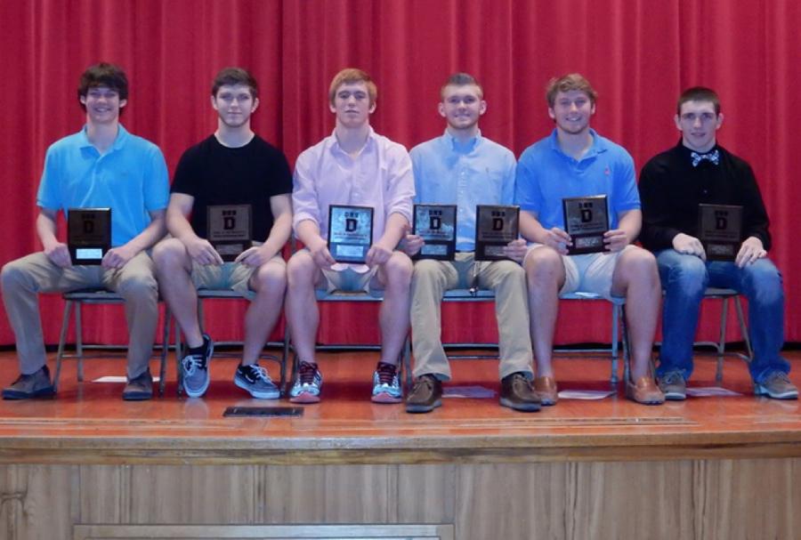 DHS Athletes Earn Individual Awards at Annual Sports Banquet