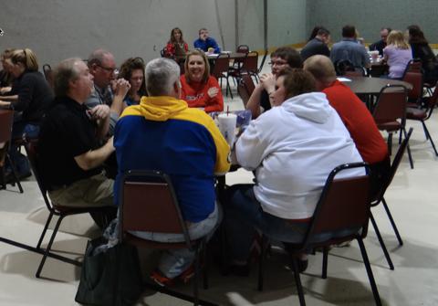 Dexter School Choir Hosts Trivia Night