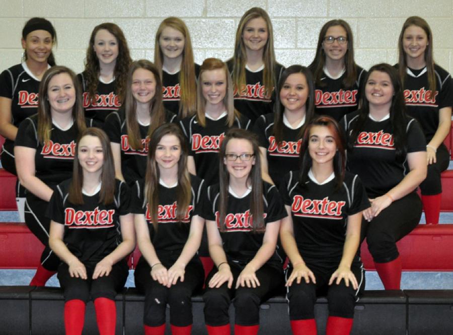 2015 DHS Softball Begins Season With New Head Coach