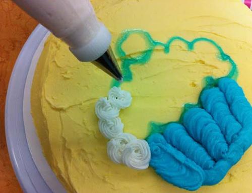 Three Rivers to Hold Basic Cake Decorating Classes