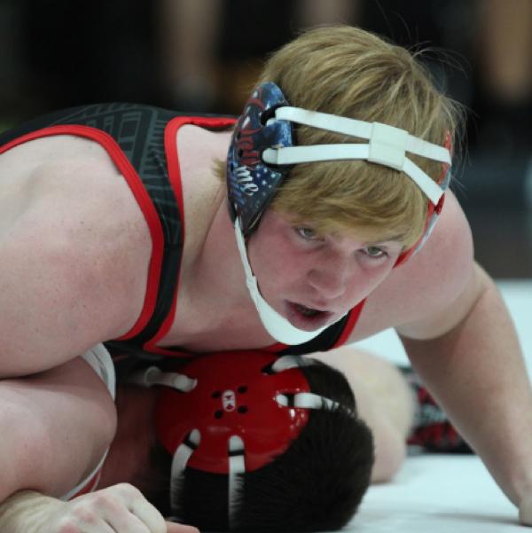 Bearcats Beat Indians in Wrestling