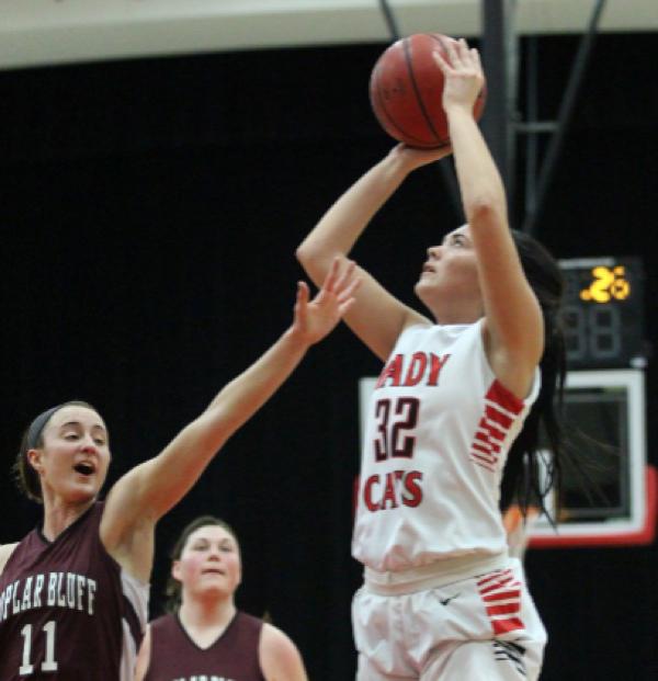 Lady Cats Top Poplar Bluff Mules