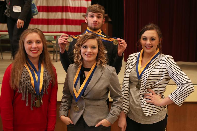 Richland FBLA Students Earn Medals