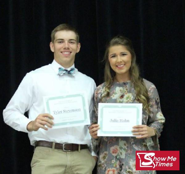 Dexter Bearcat Booster Club Awards Scholarships