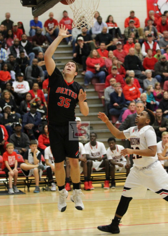 Sikeston Takes Down Bearcats