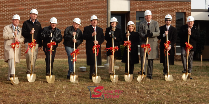 Groundbreaking Ceremony Held at SoutheastHEALTH in Dexter