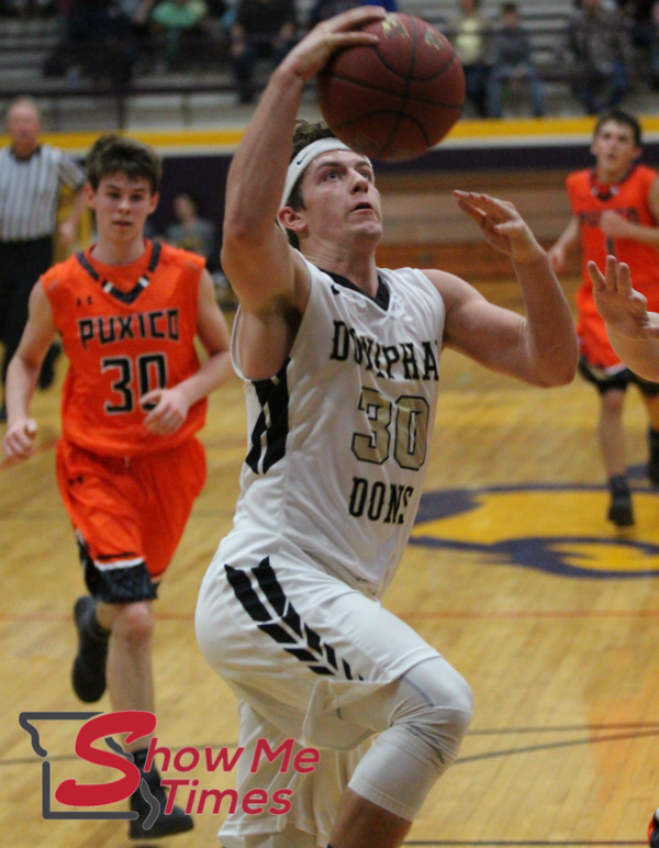 Doniphan Beats Puxico in Game 3 of the Bloomfield Christmas Tournament