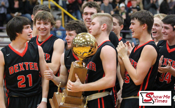 Dexter Wins 2016 Bloomfield Christmas Tournament