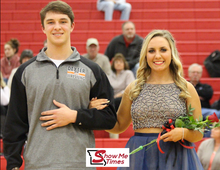 Ashlynn Wyman Miss Dhs Crowned Dhs Homecoming Court