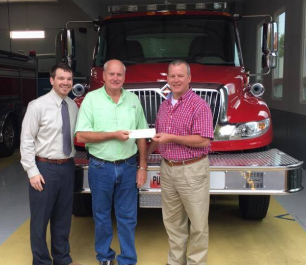 Dexter Lions Club Donates to Fire Department