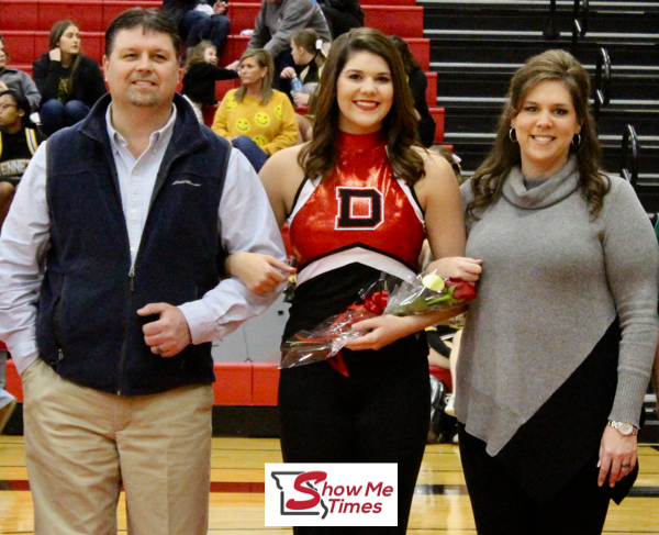 2017 Winter Sports Senior Night Featuring Kelly Ash