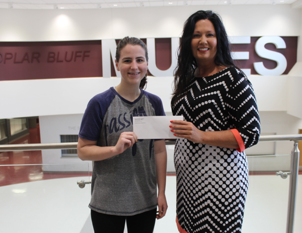 Huskey Earns Laseter Scholarship