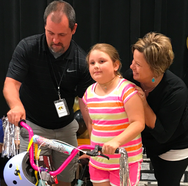 Bernie Masonic Lodge Gives Bicycle to Risco Second Grade Student