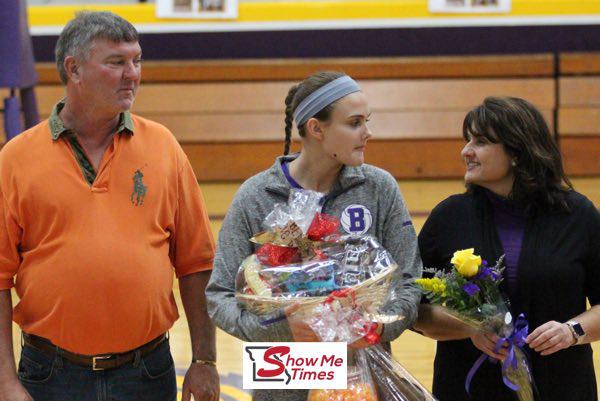 2017 Bloomfield Volleyball Senior - Cayla Mayberry