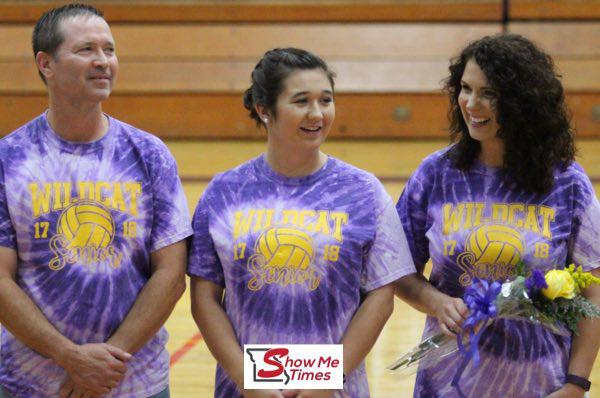 2017 Bloomfield Volleyball Senior - Delaney Mayo