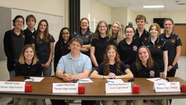 DHS Scholar Bowl Continues into the New Year with 2018 Schedule