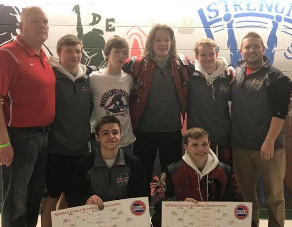 Dexter Will Take 6 Wrestlers to State