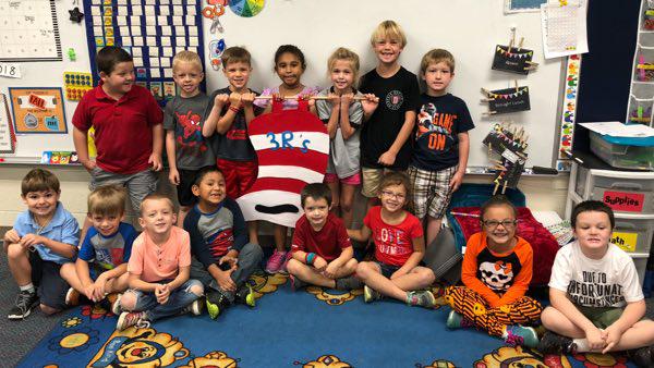 Mrs. Evie's Class Earns 3Rs Flag for Kindergarten