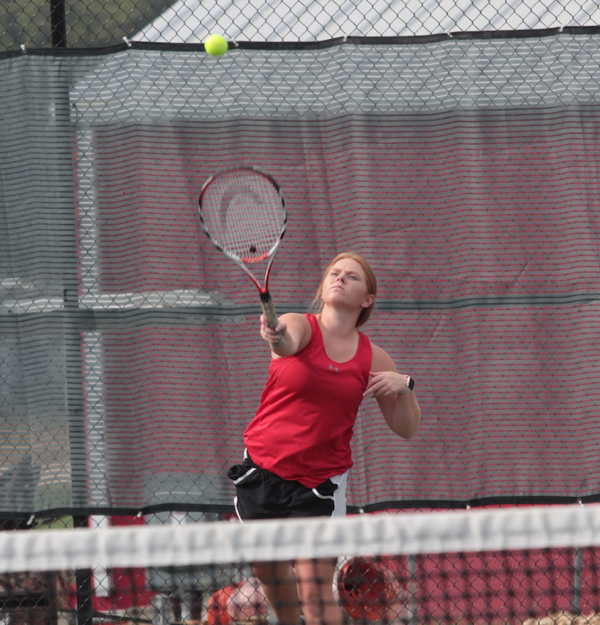 Dexter Lady Cats Beat Sikeston in Tennis