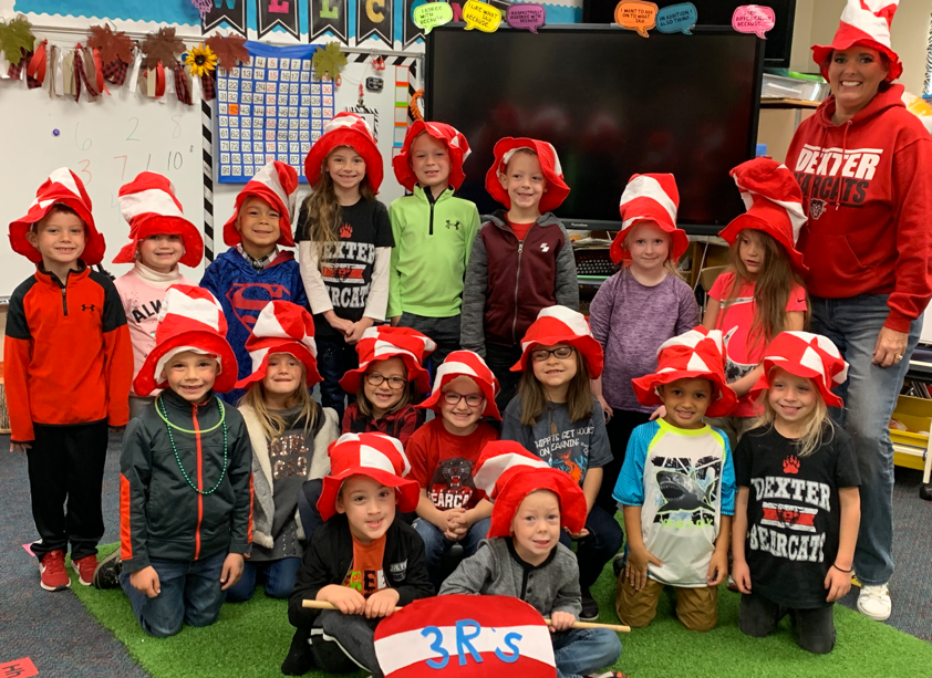 Kindergarten Classroom Earns 3Rs Flag for October