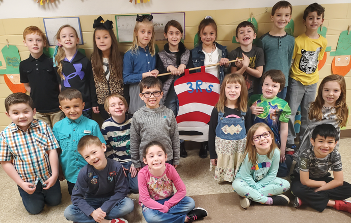 1st Grade Students Earn February 2020 3Rs Flag at Southwest Elementary