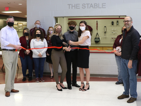 Student-run Mules Store Opens on PBHS campus