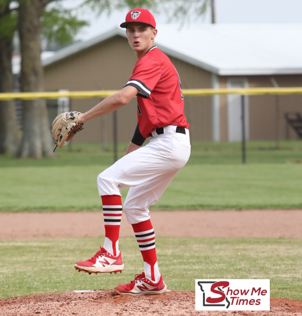 Dexter 'Cats Shutout Twin Rivers 2-0