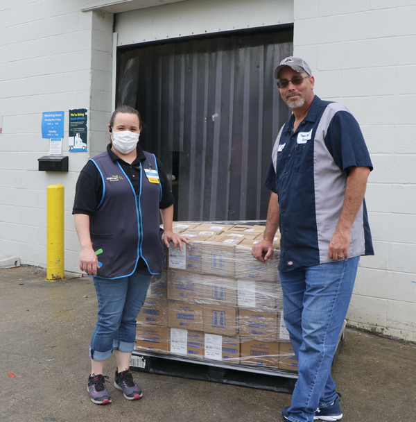 Walmart Donates Sanitizer to Poplar Bluff Schools