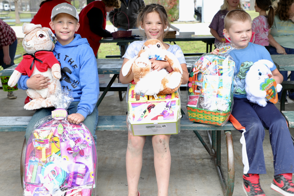 Annual Kiwanis Easter Egg Hunt Held - 2nd and 3rd Grade Winners