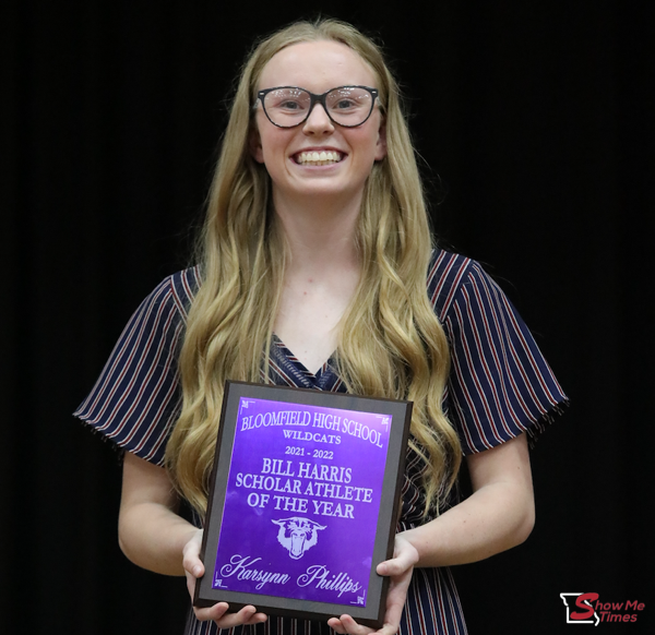 phillips-receives-2022-bill-harris-scholar-athlete-of-the-year-award