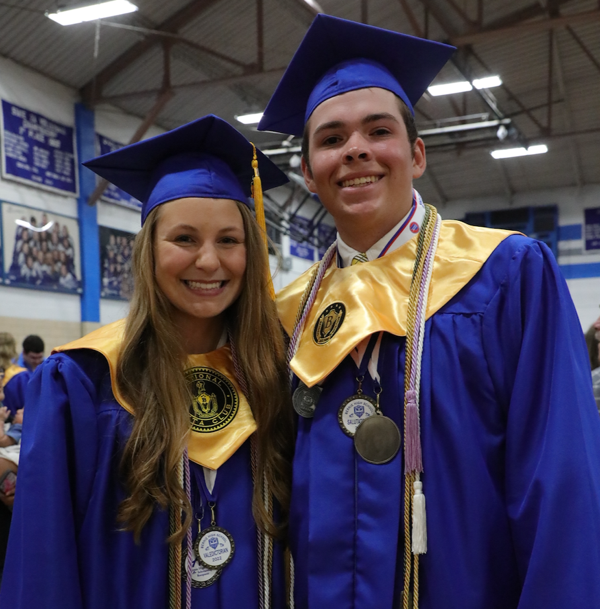 Eaton Named Valedictorian, Nimmo Named Salutatorian of the Bernie HS Class of 2022