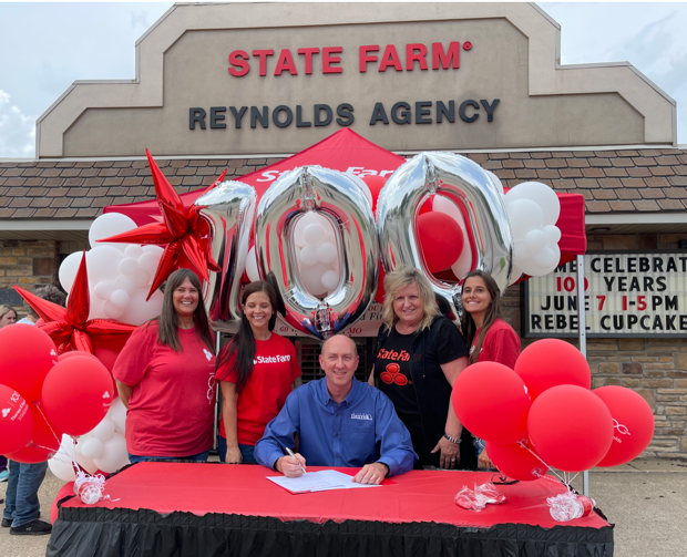 Mayor Banken Proclaims State Farm Day In Dexter On June 7th