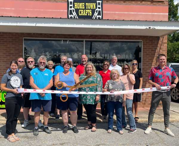 Ribbon Cutting Held for Home Town Crafts in Dexter