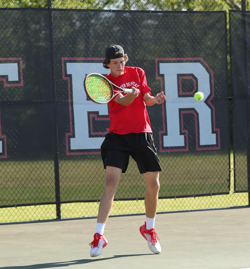 Boles Qualifies for Individual Tennis Sectionals