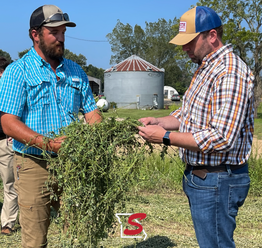 Congressman Jason Smith Visits Lowery Acres in Puxico