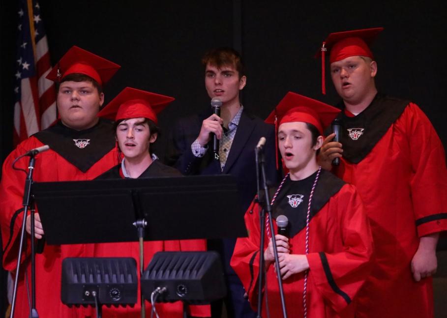 Dexter Ministerial Alliance Hosts Baccalaureate Services