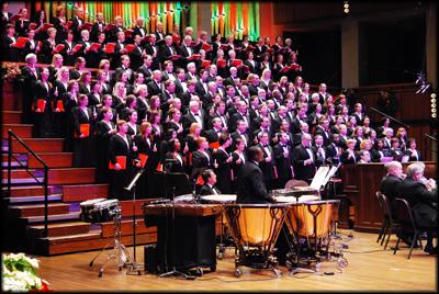 Dexter Singer Performs In Washington Holiday Concert